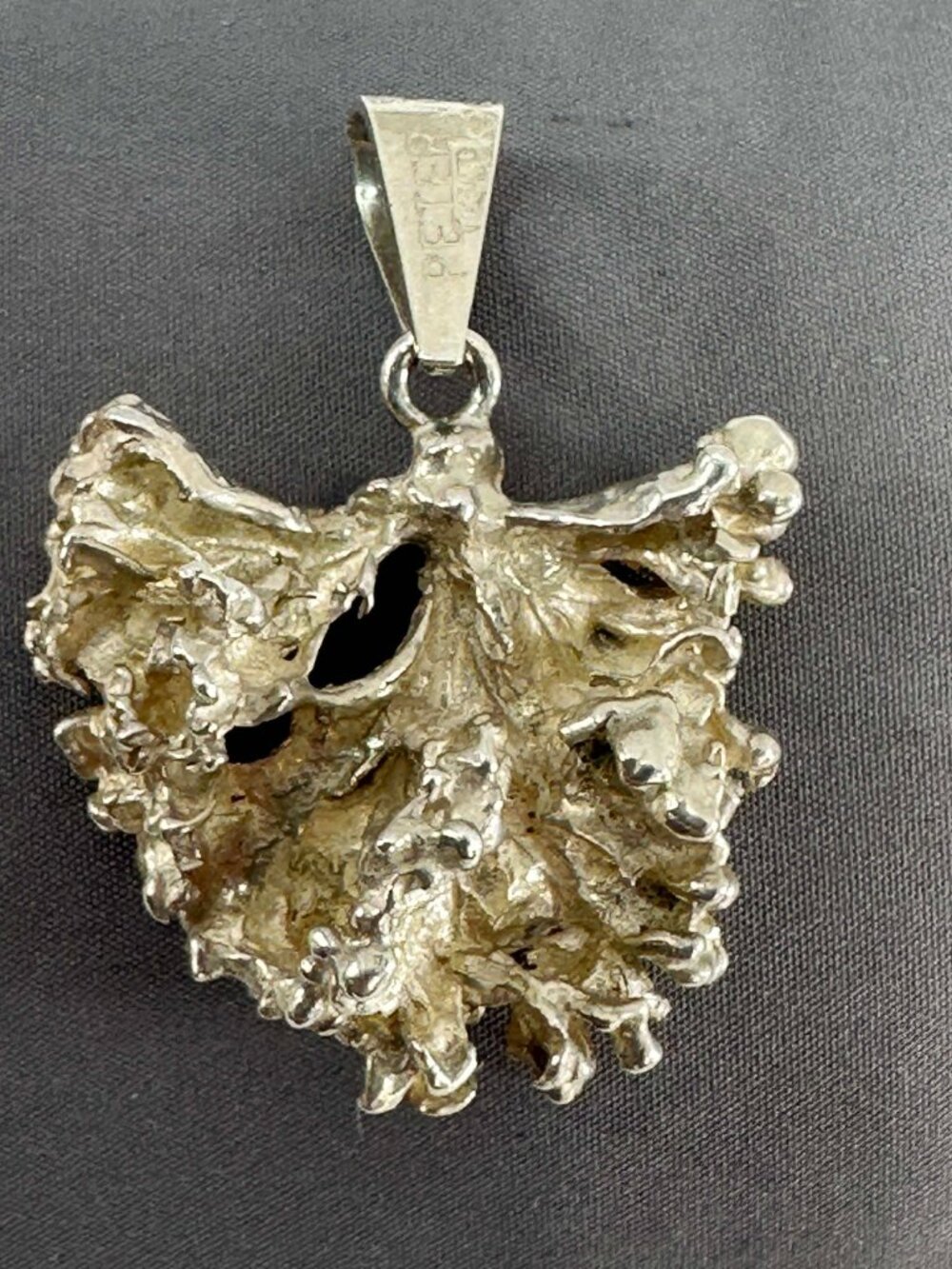 Vintage Peter Von Post 925 Sterling Silver 7.7gm Leaf Pendant Sweden